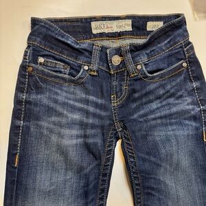 Buckle BKE Stella Womens Medium Wash Blue Stretch Denim Jeans Size 23R